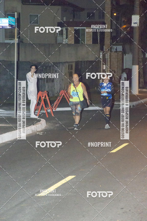 Buy your photos of the eventNight Run 5K 10K Praia Grande on Fotop