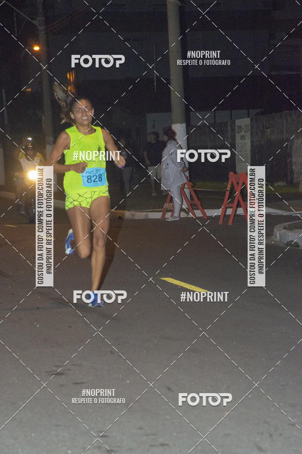 Buy your photos of the eventNight Run 5K 10K Praia Grande on Fotop