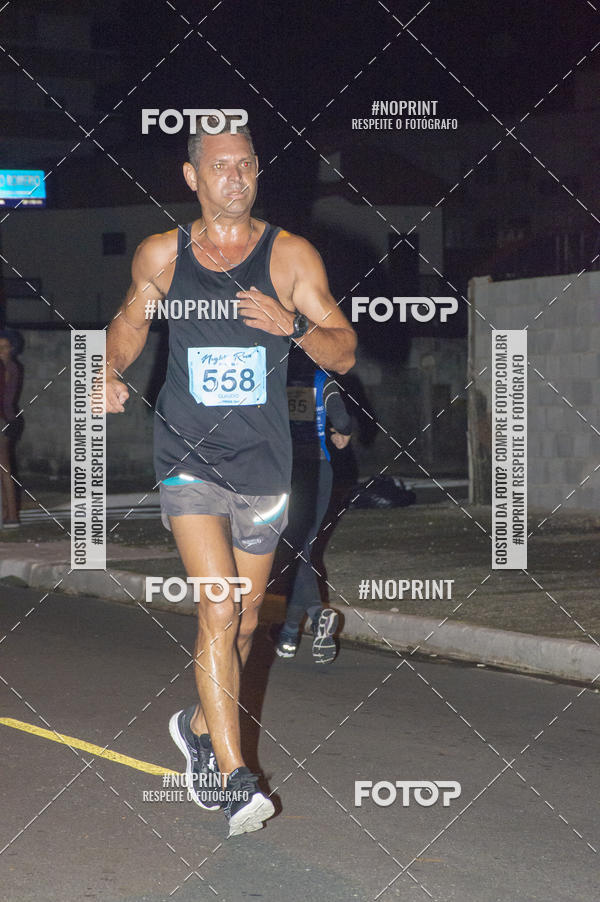 Buy your photos of the eventNight Run 5K 10K Praia Grande on Fotop