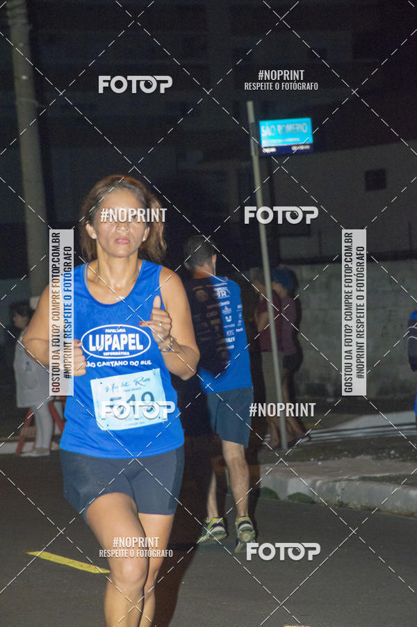 Buy your photos of the eventNight Run 5K 10K Praia Grande on Fotop