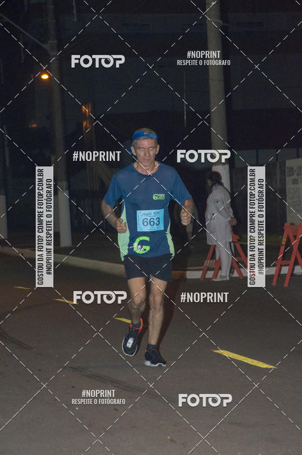 Buy your photos of the eventNight Run 5K 10K Praia Grande on Fotop
