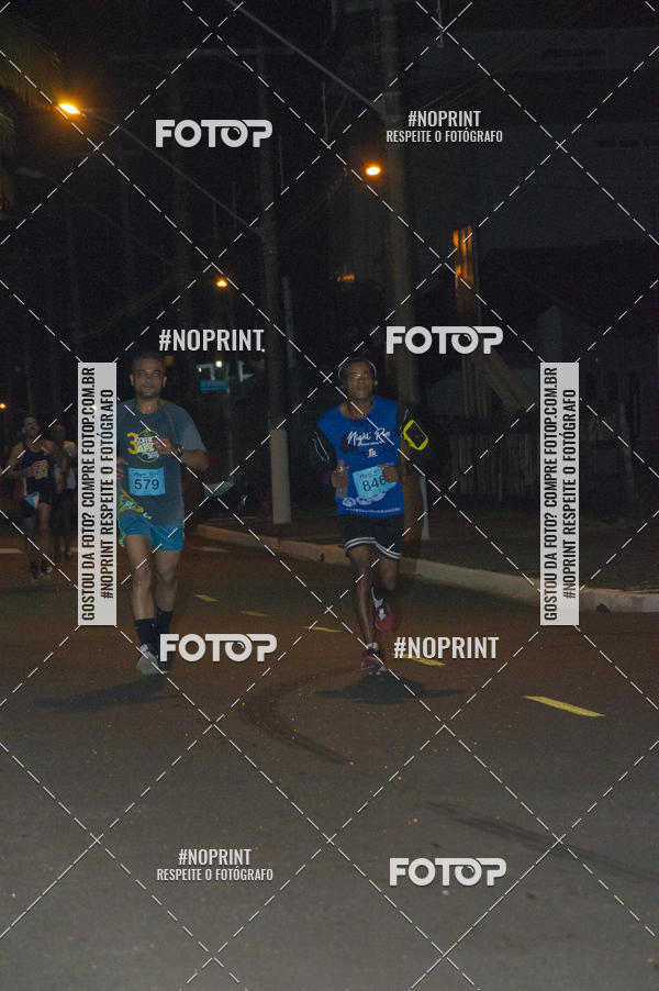 Buy your photos of the eventNight Run 5K 10K Praia Grande on Fotop