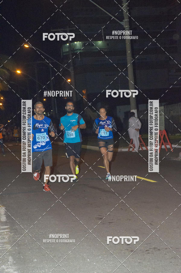 Buy your photos of the eventNight Run 5K 10K Praia Grande on Fotop