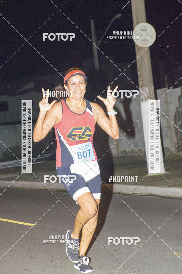 Buy your photos of the eventNight Run 5K 10K Praia Grande on Fotop