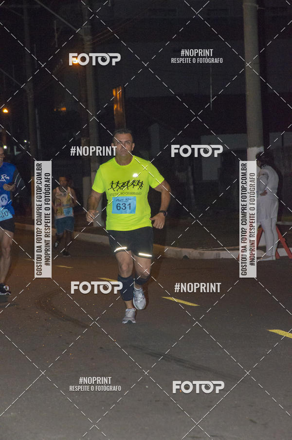 Buy your photos of the eventNight Run 5K 10K Praia Grande on Fotop