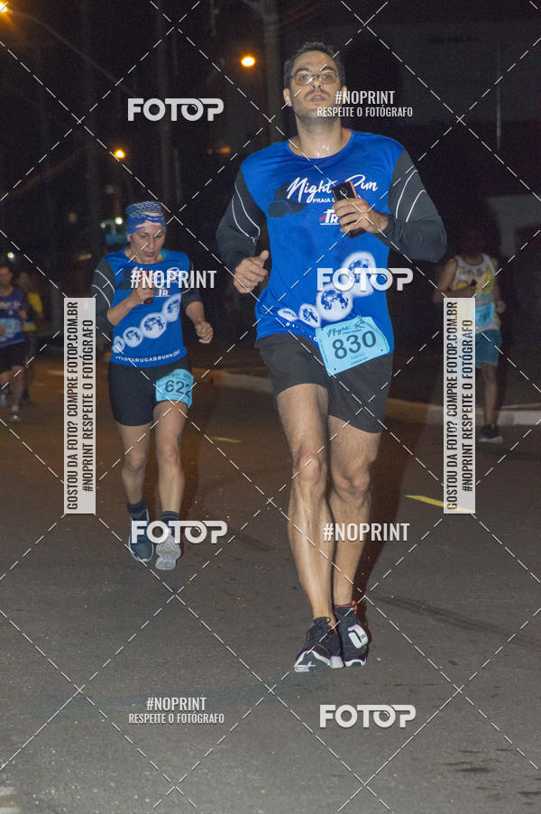 Buy your photos of the eventNight Run 5K 10K Praia Grande on Fotop