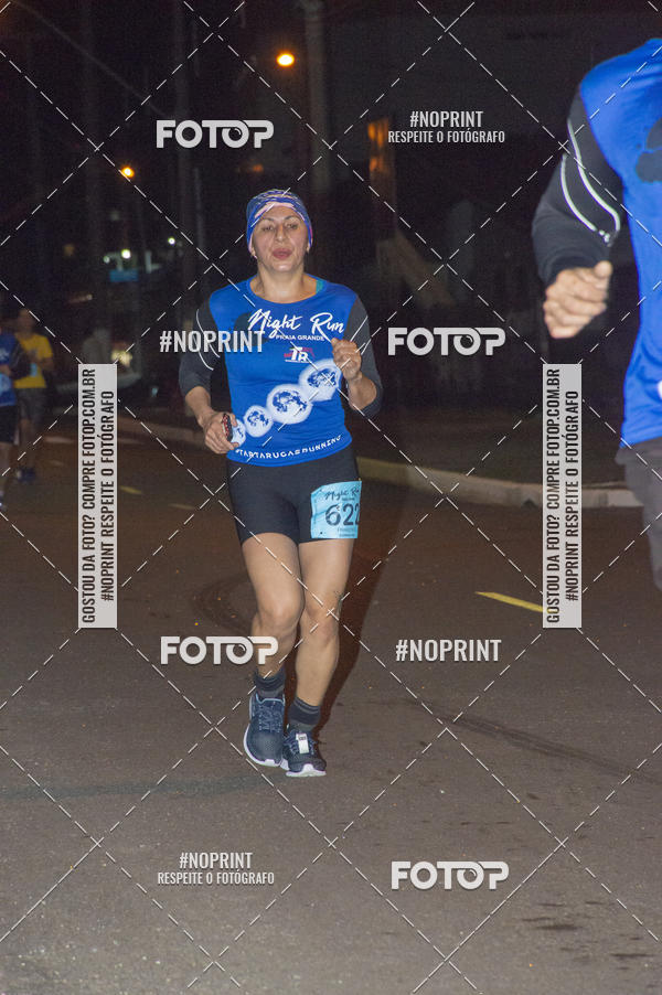 Buy your photos of the eventNight Run 5K 10K Praia Grande on Fotop