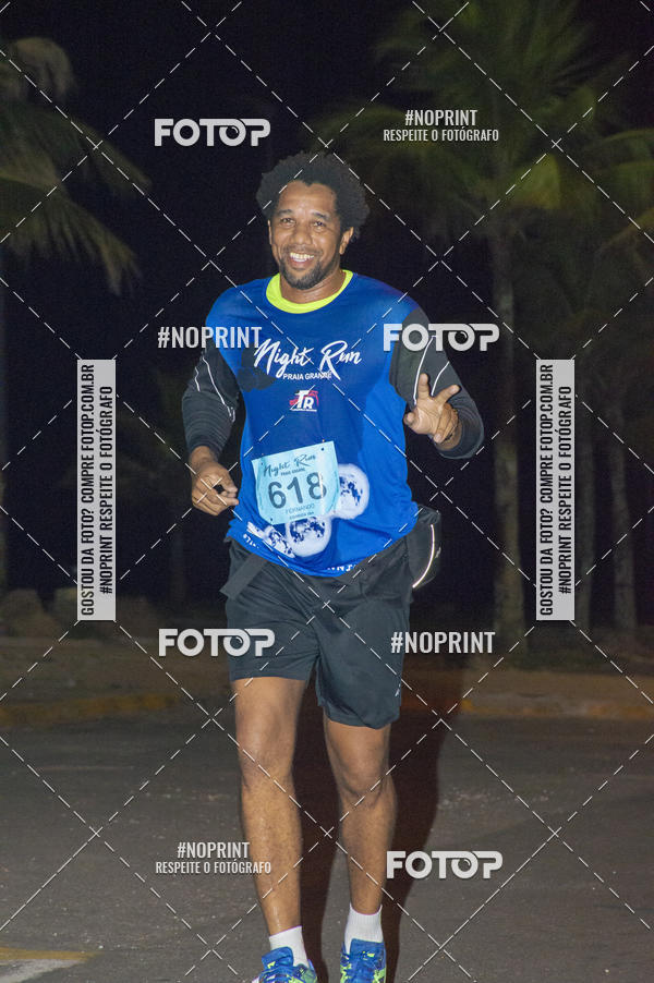 Buy your photos of the eventNight Run 5K 10K Praia Grande on Fotop