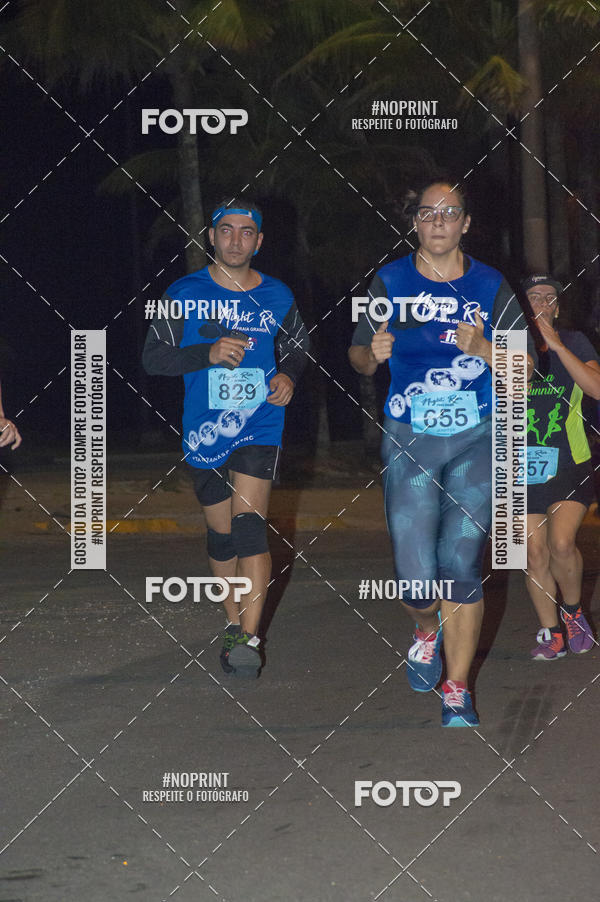 Buy your photos of the eventNight Run 5K 10K Praia Grande on Fotop
