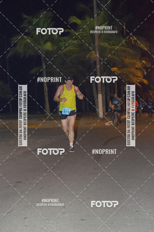 Buy your photos of the eventNight Run 5K 10K Praia Grande on Fotop