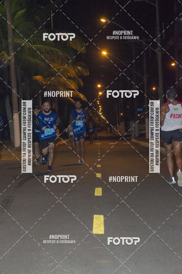 Buy your photos of the eventNight Run 5K 10K Praia Grande on Fotop