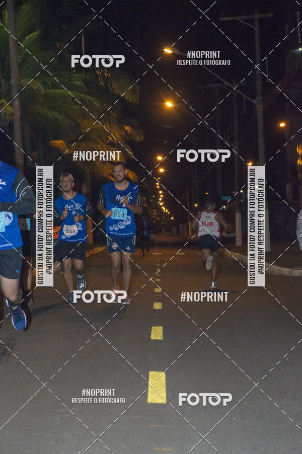 Buy your photos of the eventNight Run 5K 10K Praia Grande on Fotop