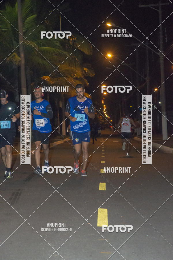 Buy your photos of the eventNight Run 5K 10K Praia Grande on Fotop