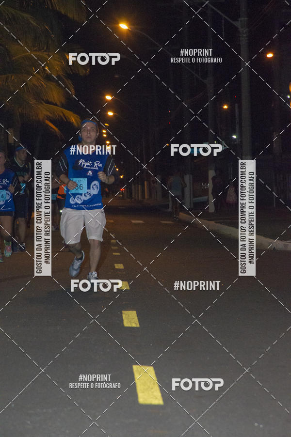 Buy your photos of the eventNight Run 5K 10K Praia Grande on Fotop