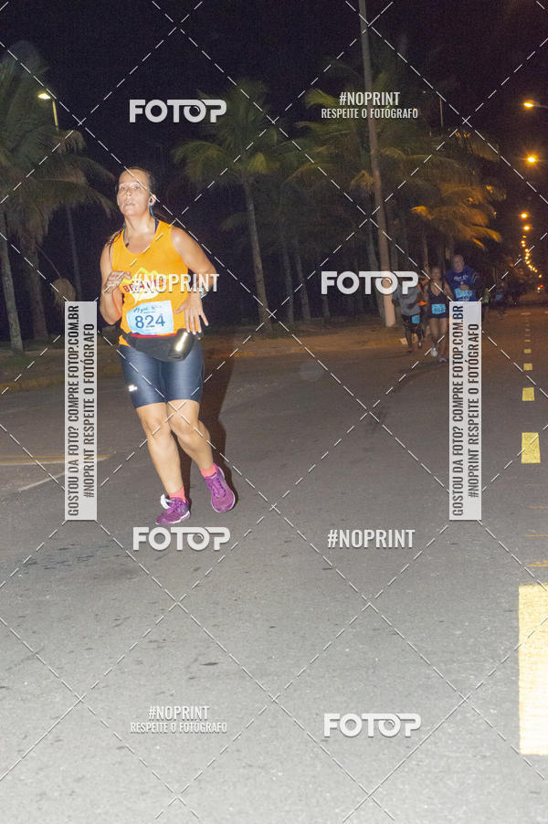 Buy your photos of the eventNight Run 5K 10K Praia Grande on Fotop