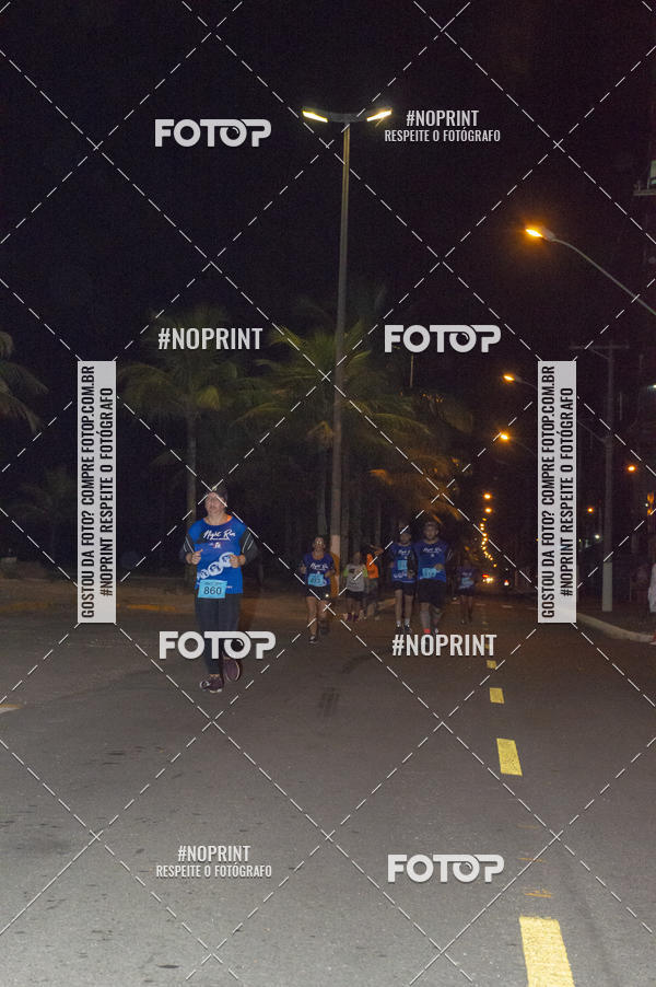 Buy your photos of the eventNight Run 5K 10K Praia Grande on Fotop