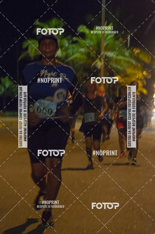 Buy your photos of the eventNight Run 5K 10K Praia Grande on Fotop