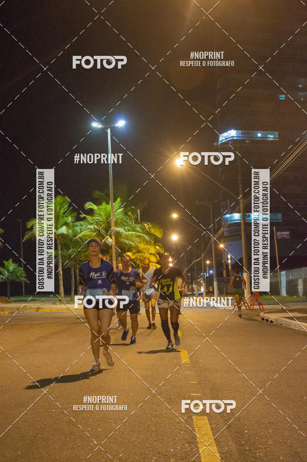 Buy your photos of the eventNight Run 5K 10K Praia Grande on Fotop