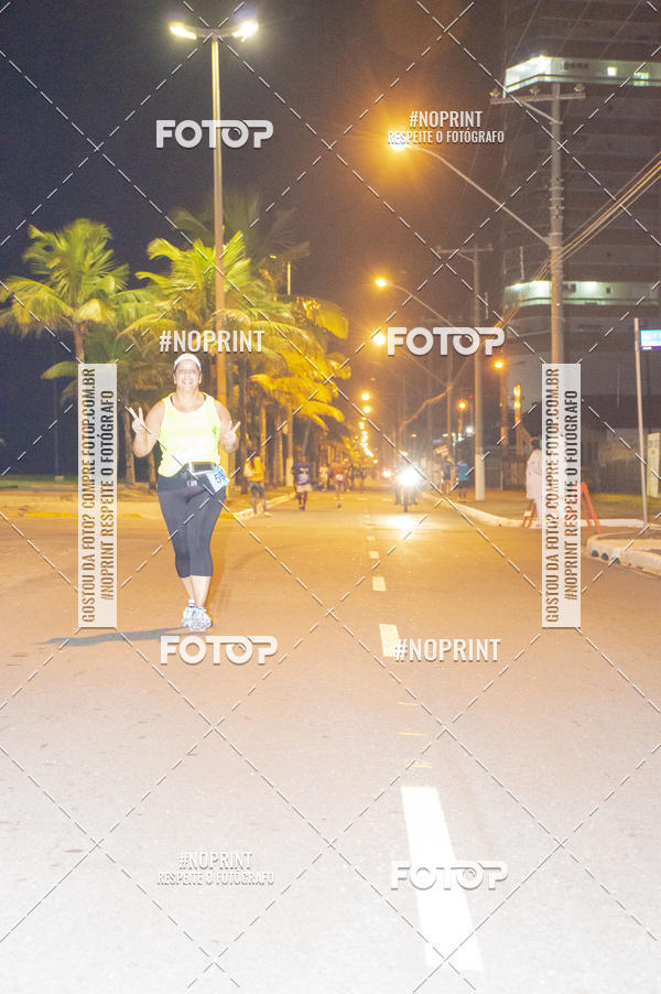 Buy your photos of the eventNight Run 5K 10K Praia Grande on Fotop