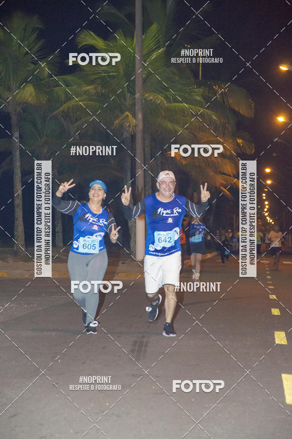 Buy your photos of the eventNight Run 5K 10K Praia Grande on Fotop