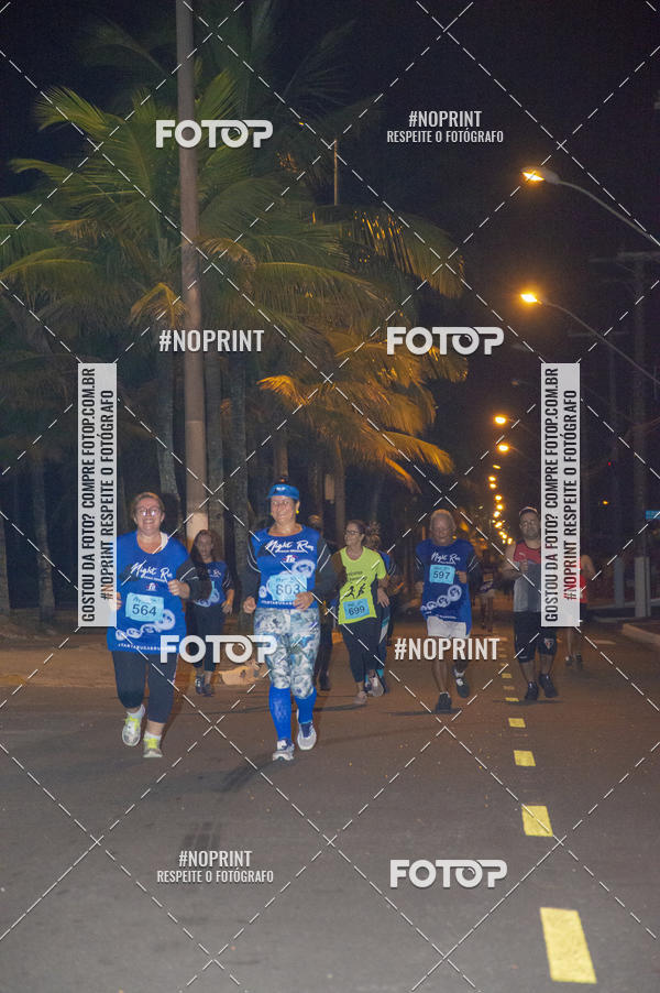 Buy your photos of the eventNight Run 5K 10K Praia Grande on Fotop