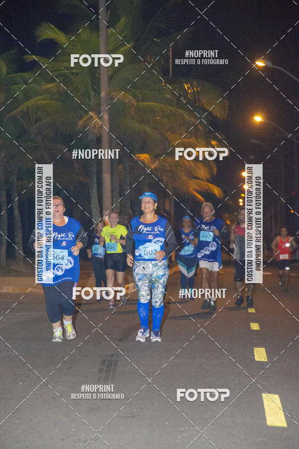 Buy your photos of the eventNight Run 5K 10K Praia Grande on Fotop