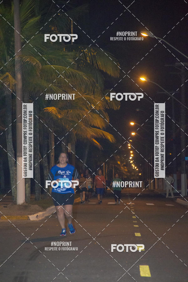 Buy your photos of the eventNight Run 5K 10K Praia Grande on Fotop
