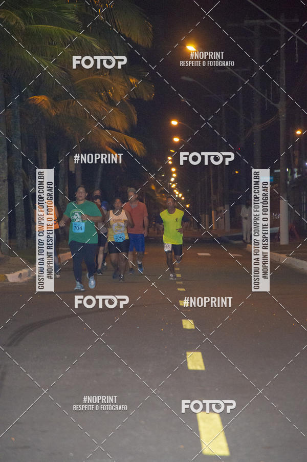 Buy your photos of the eventNight Run 5K 10K Praia Grande on Fotop
