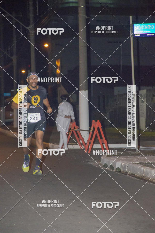 Buy your photos of the eventNight Run 5K 10K Praia Grande on Fotop