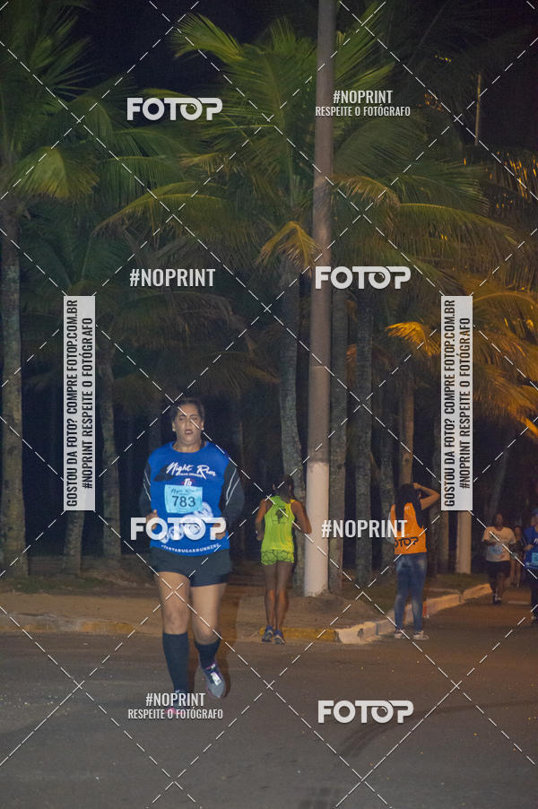 Buy your photos of the eventNight Run 5K 10K Praia Grande on Fotop
