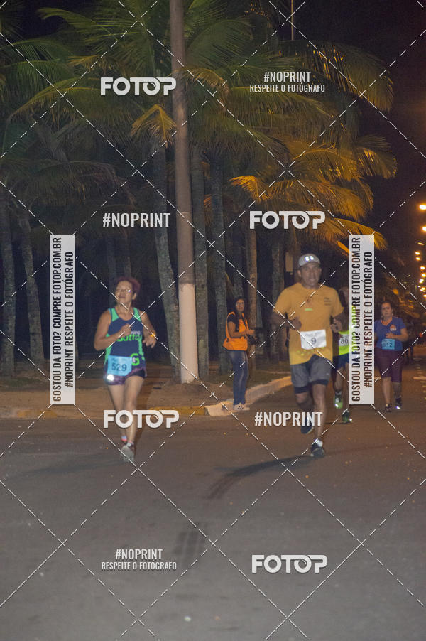 Buy your photos of the eventNight Run 5K 10K Praia Grande on Fotop