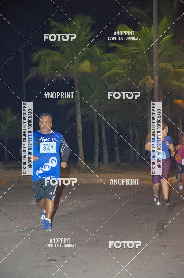 Buy your photos of the eventNight Run 5K 10K Praia Grande on Fotop