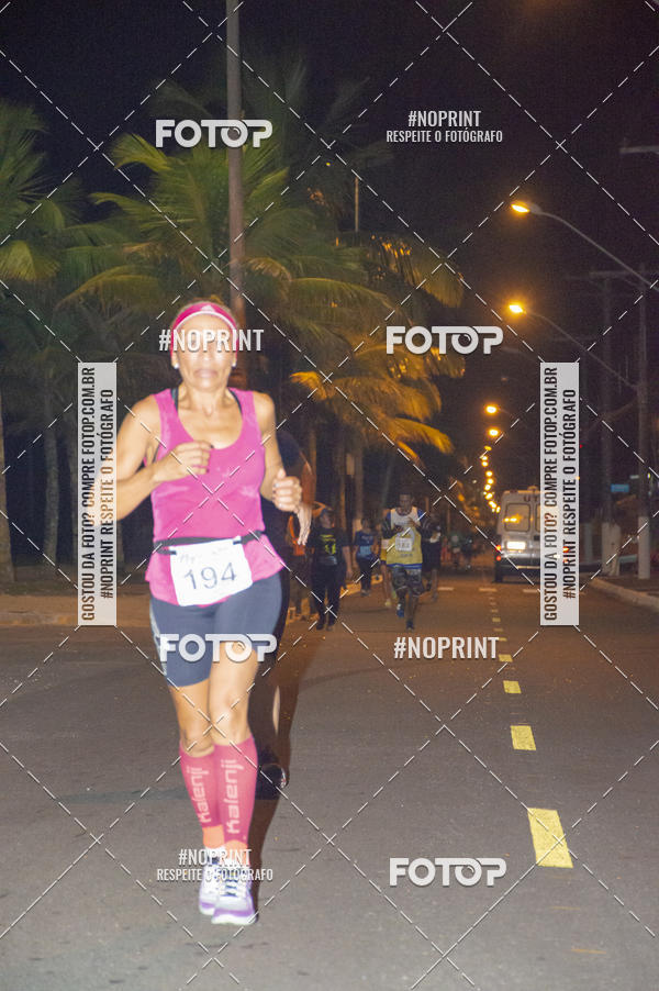 Buy your photos of the eventNight Run 5K 10K Praia Grande on Fotop