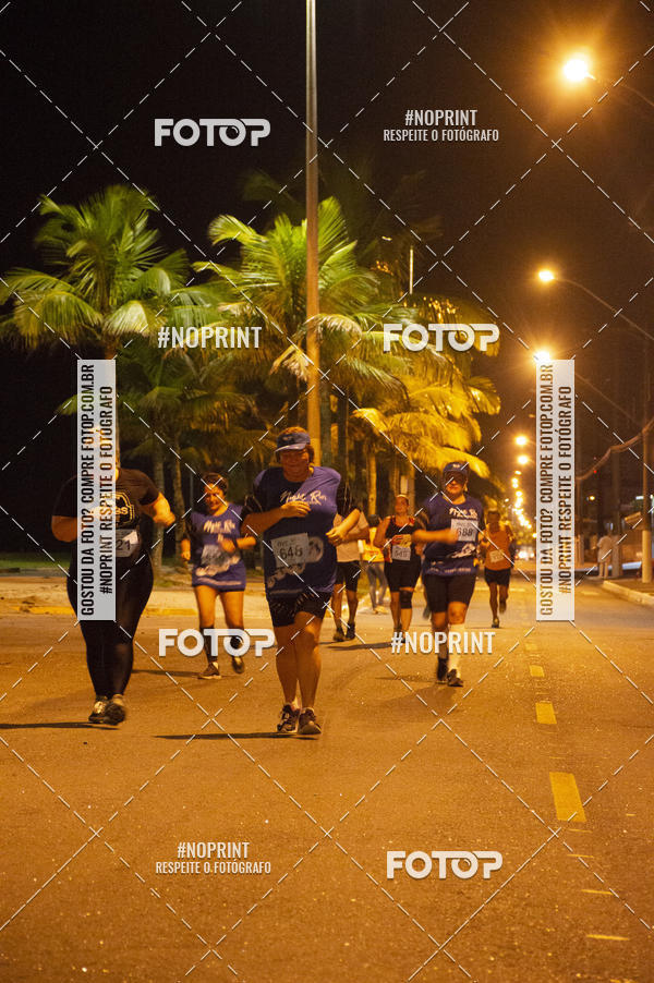 Buy your photos of the eventNight Run 5K 10K Praia Grande on Fotop