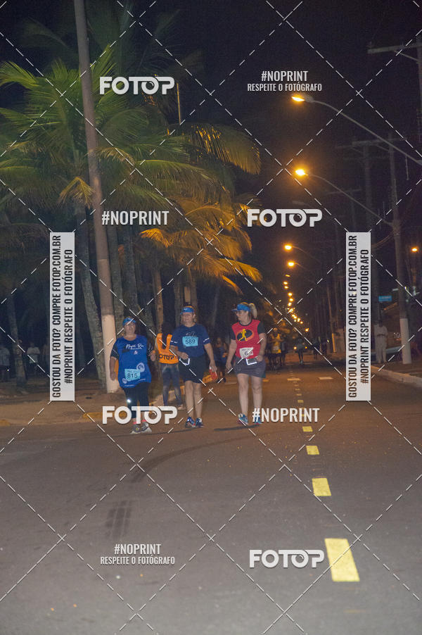 Buy your photos of the eventNight Run 5K 10K Praia Grande on Fotop