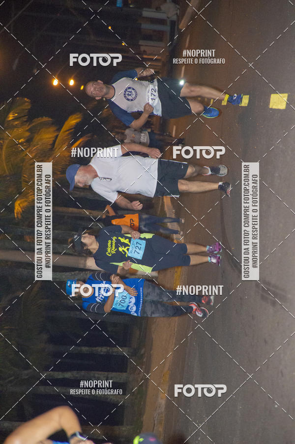 Buy your photos of the eventNight Run 5K 10K Praia Grande on Fotop