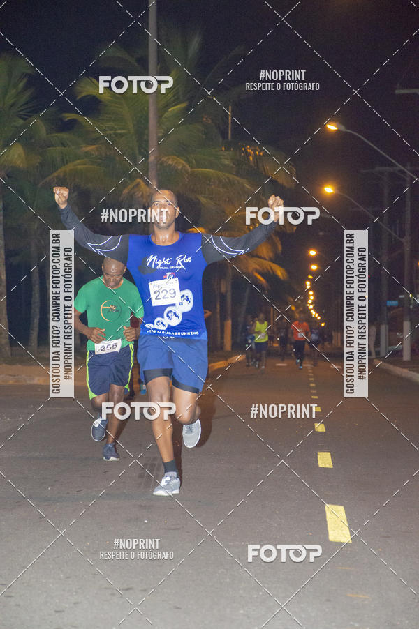 Buy your photos of the eventNight Run 5K 10K Praia Grande on Fotop