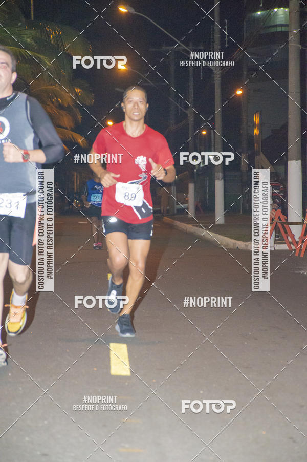 Buy your photos of the eventNight Run 5K 10K Praia Grande on Fotop