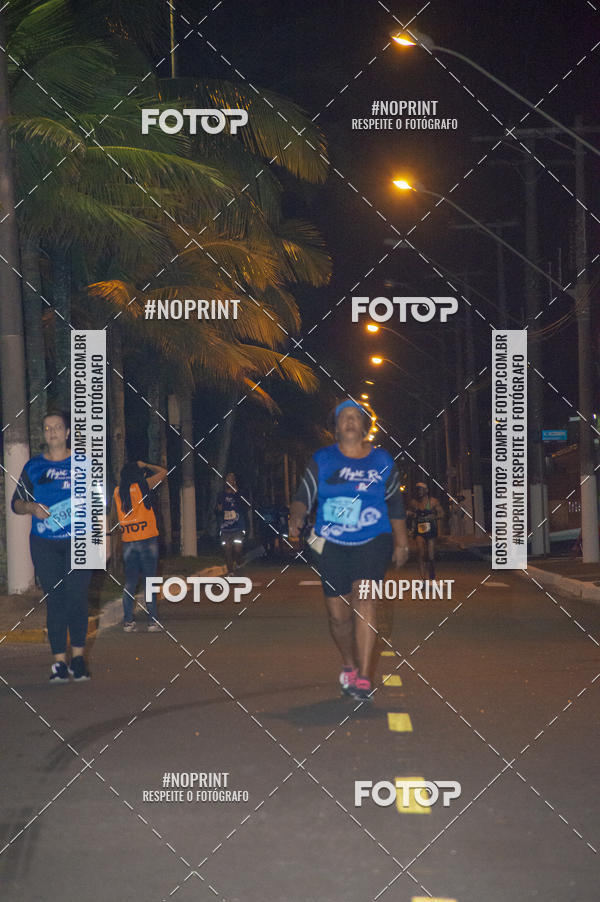 Buy your photos of the eventNight Run 5K 10K Praia Grande on Fotop