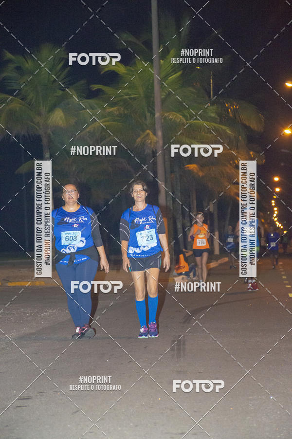 Buy your photos of the eventNight Run 5K 10K Praia Grande on Fotop