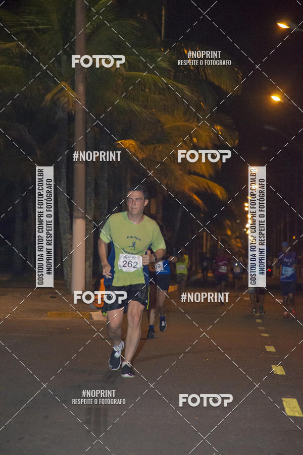 Buy your photos of the eventNight Run 5K 10K Praia Grande on Fotop