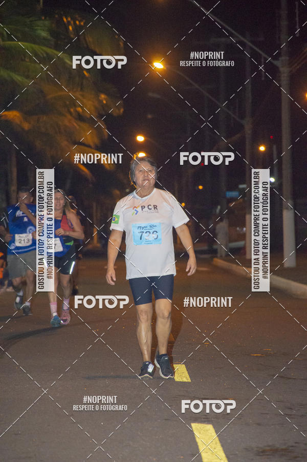 Buy your photos of the eventNight Run 5K 10K Praia Grande on Fotop