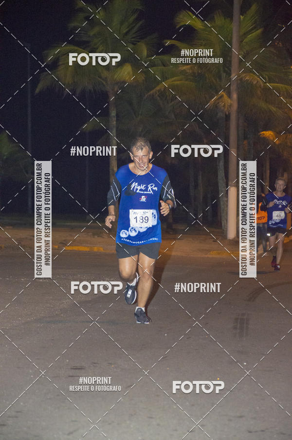 Buy your photos of the eventNight Run 5K 10K Praia Grande on Fotop