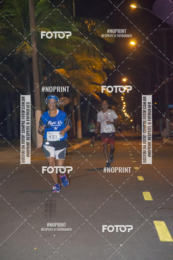 Buy your photos of the eventNight Run 5K 10K Praia Grande on Fotop