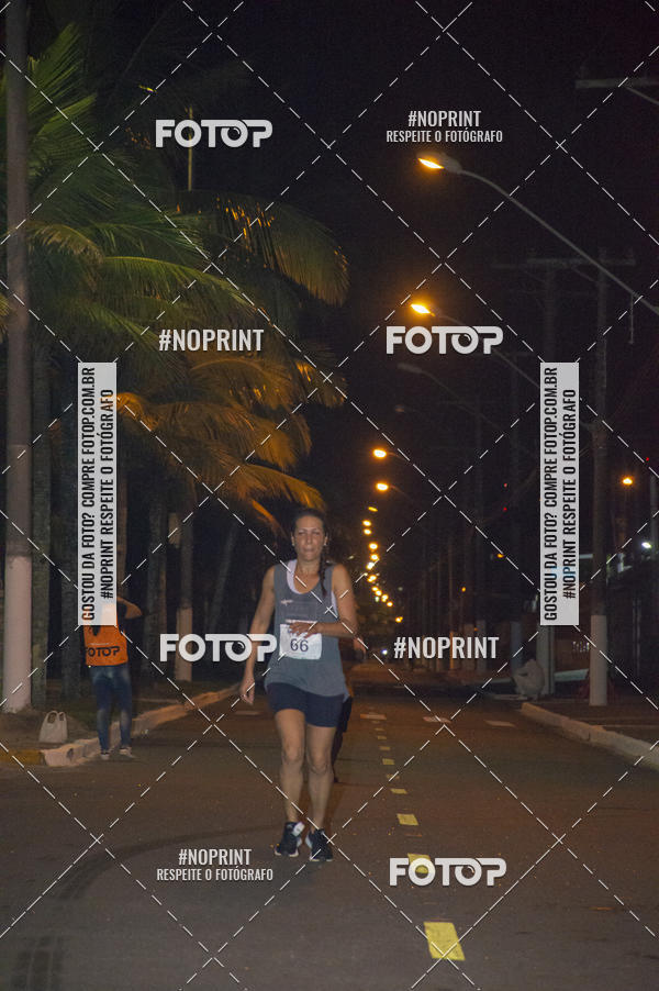 Buy your photos of the eventNight Run 5K 10K Praia Grande on Fotop
