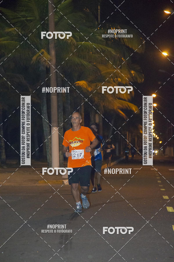 Buy your photos of the eventNight Run 5K 10K Praia Grande on Fotop