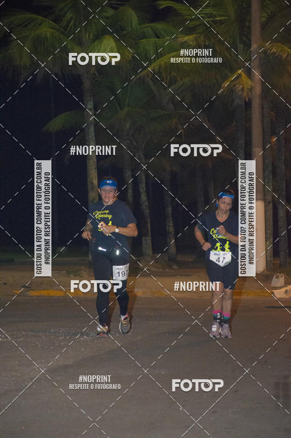 Buy your photos of the eventNight Run 5K 10K Praia Grande on Fotop