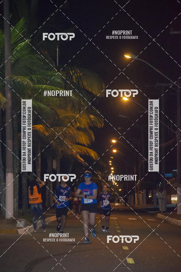 Buy your photos of the eventNight Run 5K 10K Praia Grande on Fotop