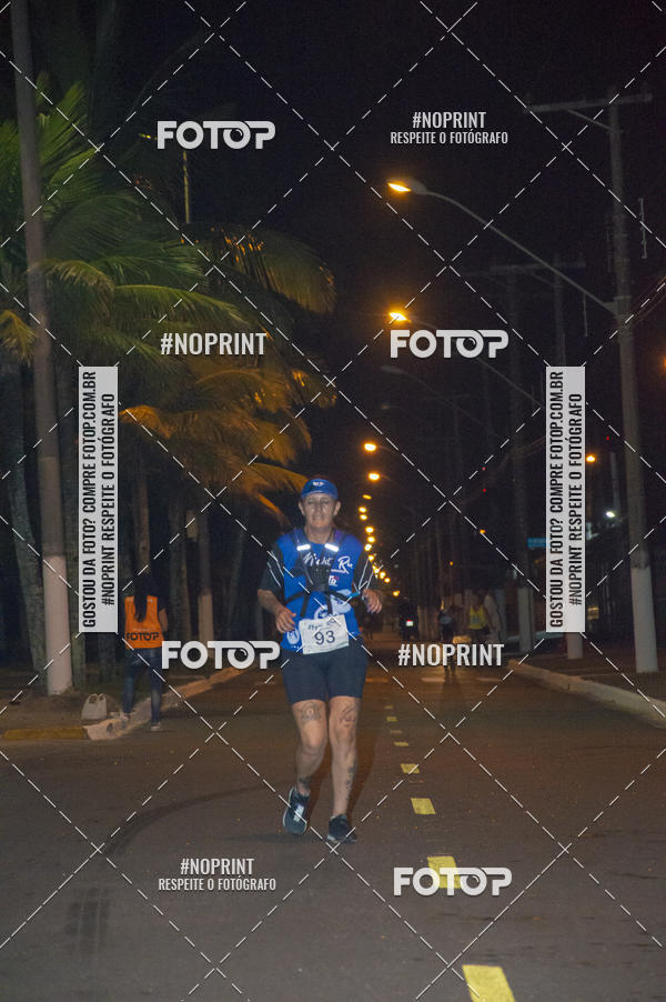 Buy your photos of the eventNight Run 5K 10K Praia Grande on Fotop