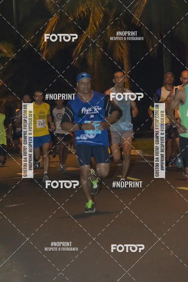 Buy your photos of the eventNight Run 5K 10K Praia Grande on Fotop